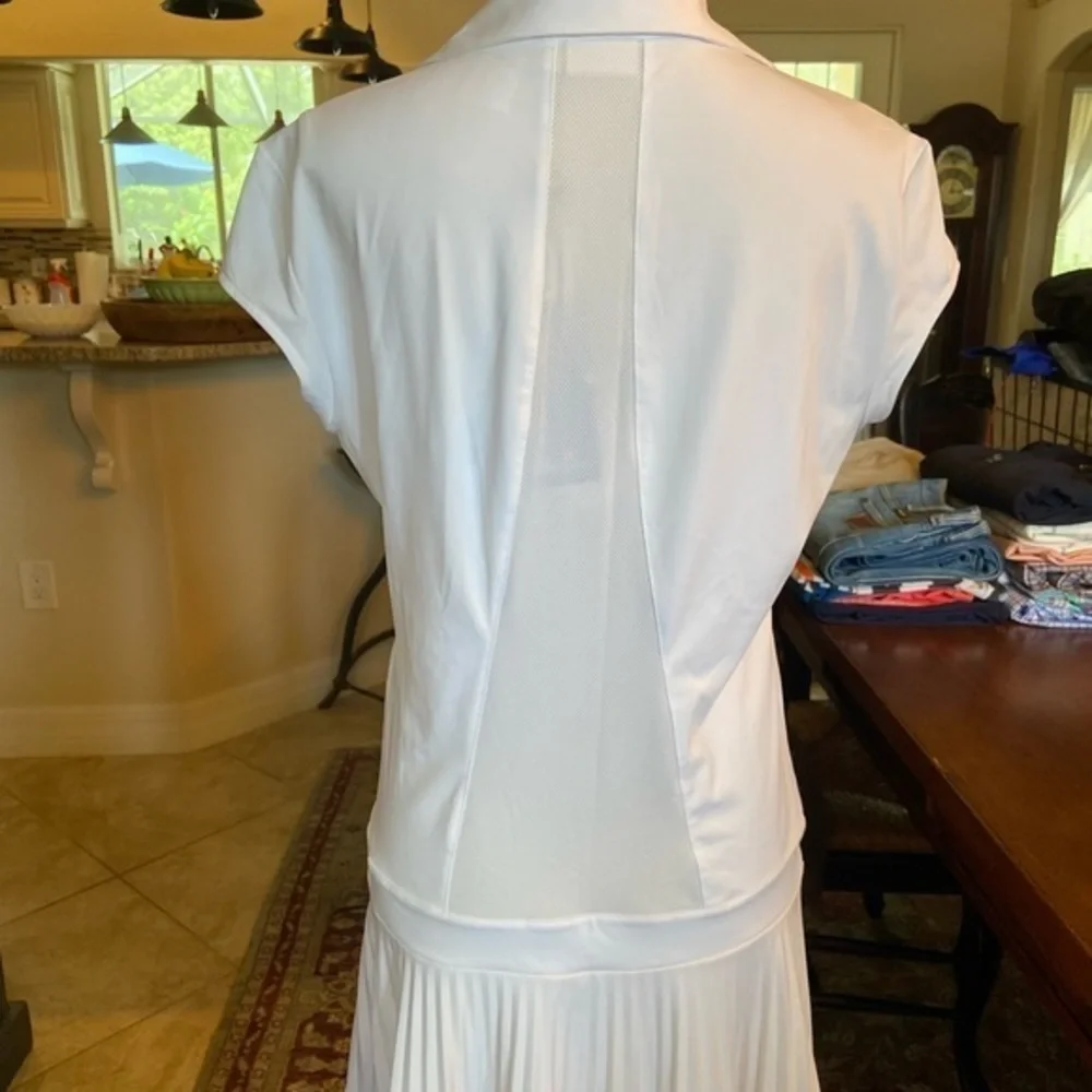 NWT Ellesse white size large Athletic dress buttons up pleated skirt,super cute - Picture 4 of 12